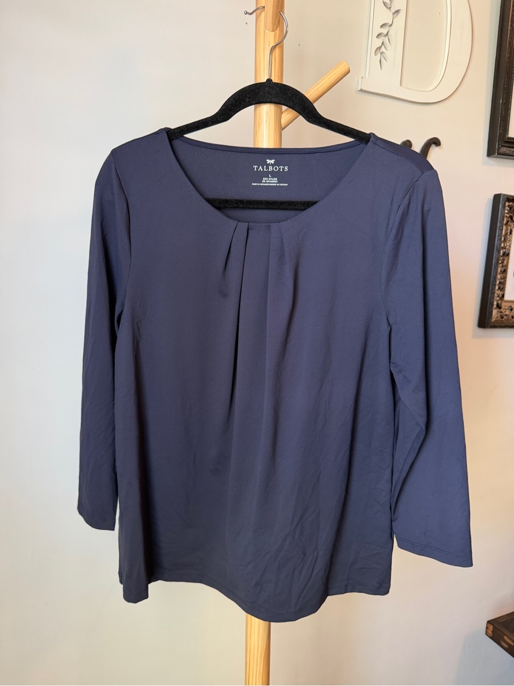 Talbots Navy Long Sleeve Navy Blouse Size Large Performance Fabric Pleated Top